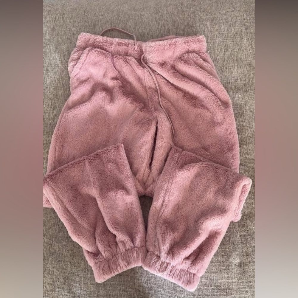 Cozy Pink Fleece Kids Bottoms